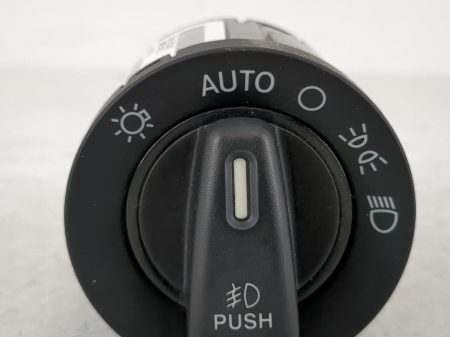 2011 Chrysler Town & Country Headlight Head Light Switch Lamp Control - Oemusedautoparts1.com