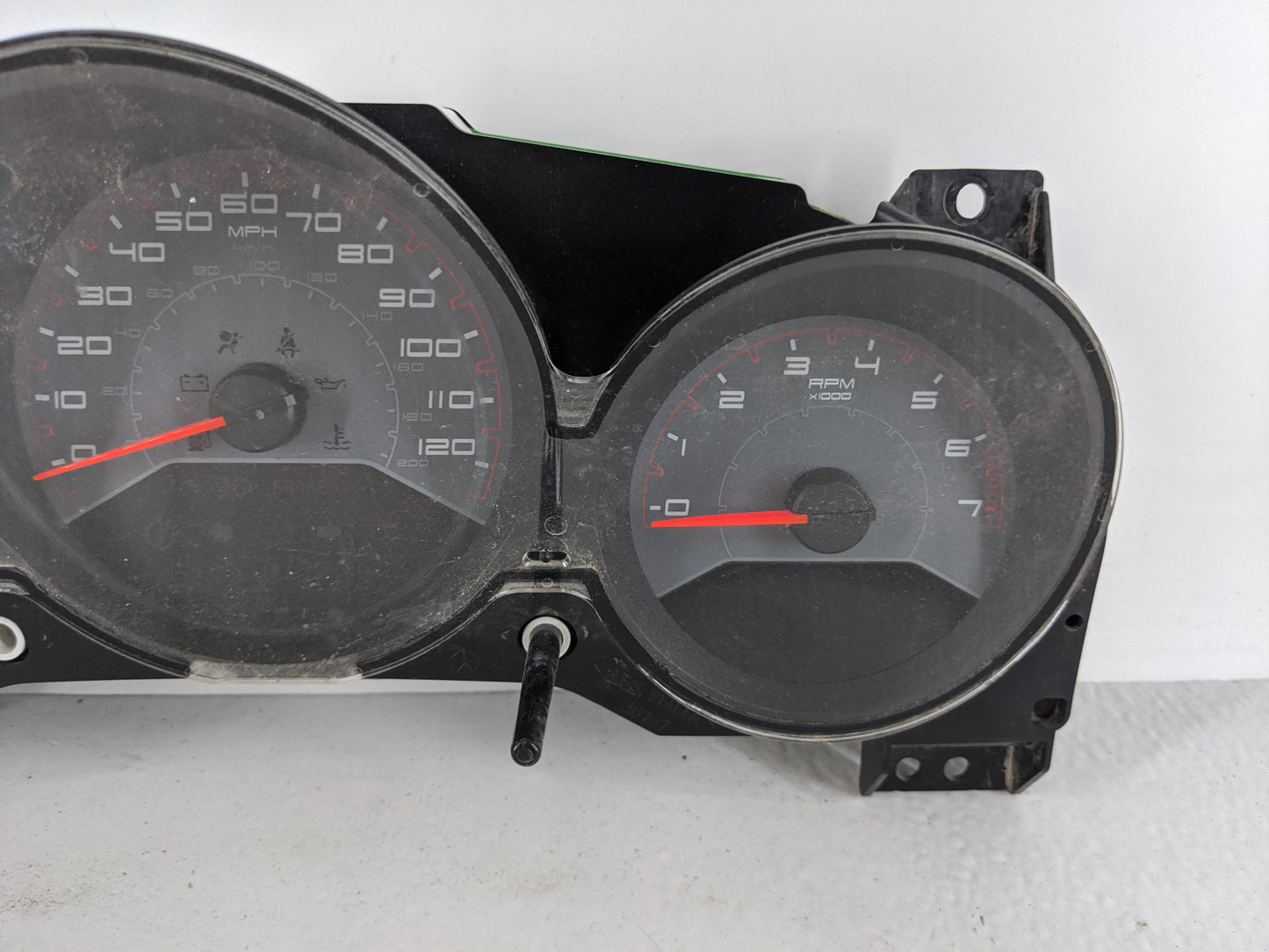 2011-2014 Dodge Avenger Instrument Cluster Speedometer Gauges P/N:P56046511AH Fits Fits 2011 2012 2013 2014 OEM Used Auto Pa