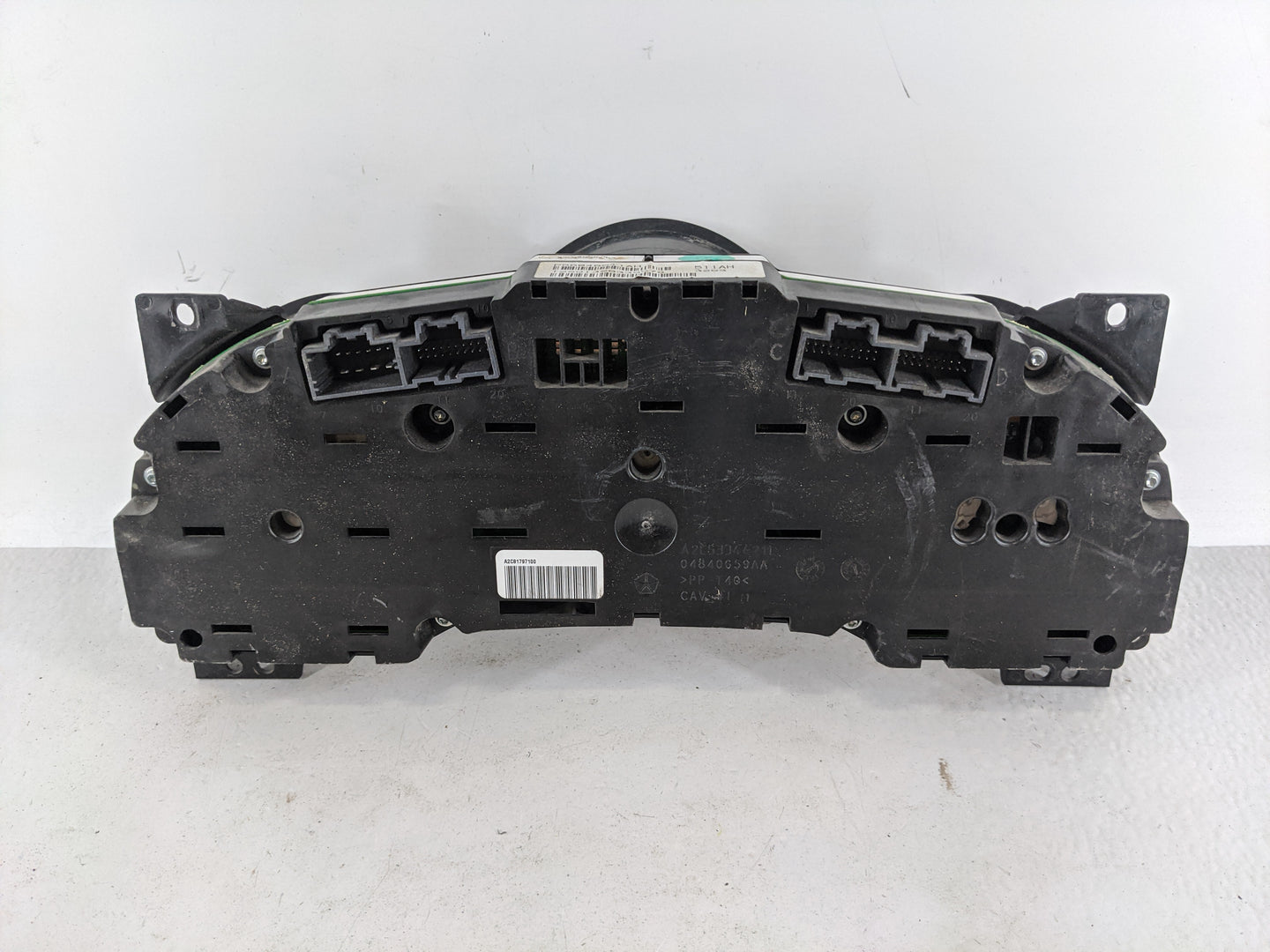 2011-2014 Dodge Avenger Instrument Cluster Speedometer Gauges P/N:P56046511AH Fits Fits 2011 2012 2013 2014 OEM Used Auto Pa