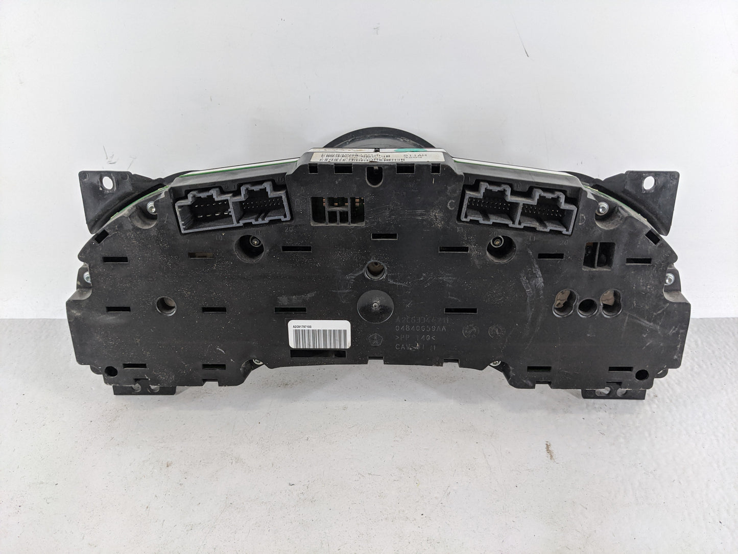 2011-2014 Dodge Avenger Instrument Cluster Speedometer Gauges P/N:P56046511AH Fits Fits 2011 2012 2013 2014 OEM Used Auto Pa