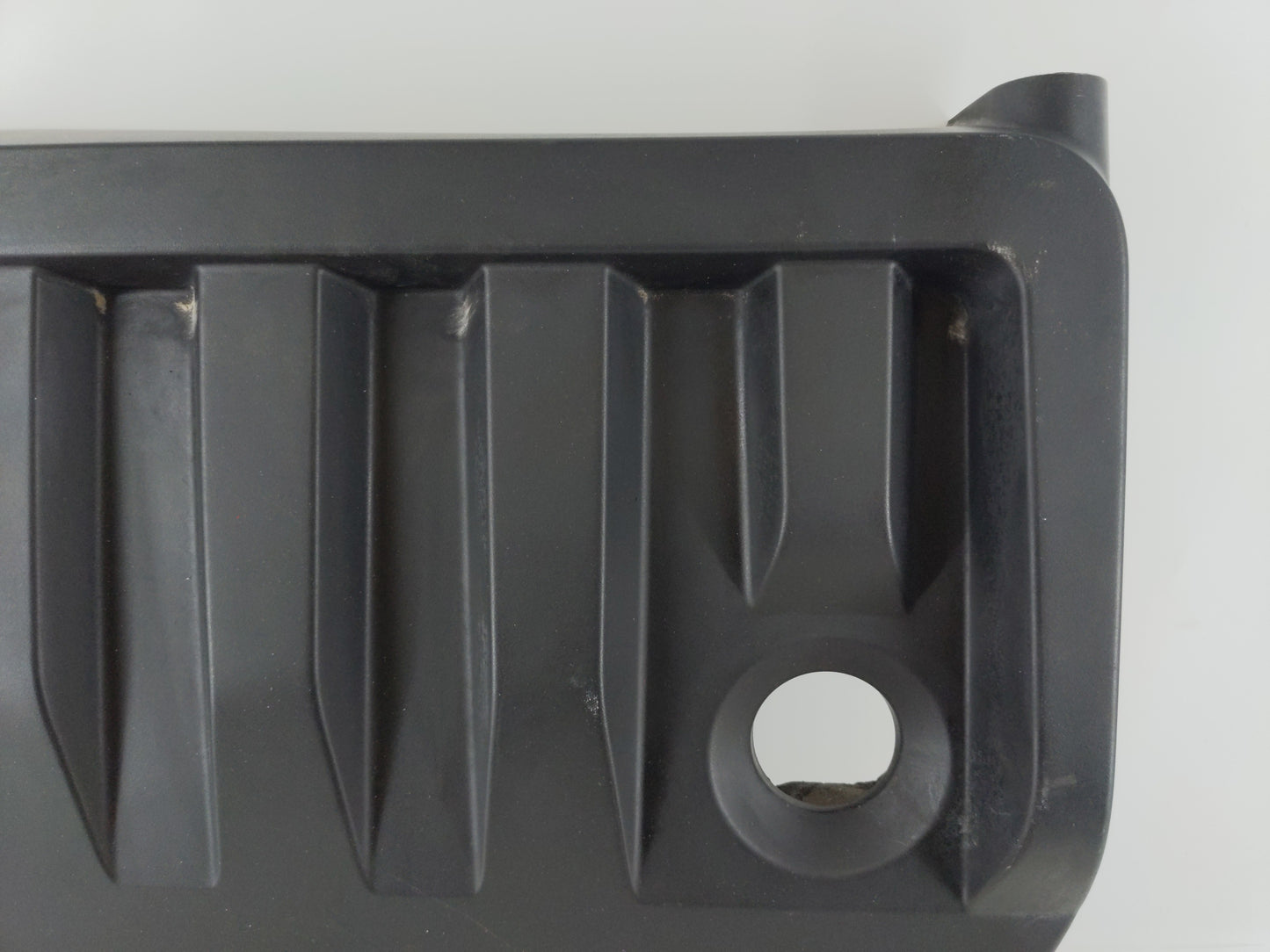 2014 Dodge Avenger Engine Cover - Oemusedautoparts1.com