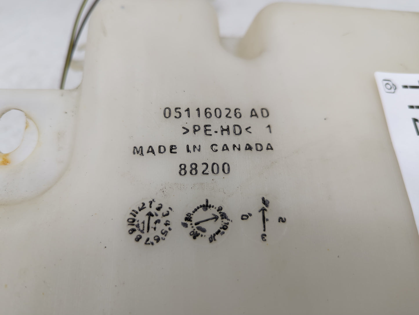2011-2014 Dodge Avenger Windshield Washer Fluid Reservoir Bottle Oem - Oemusedautoparts1.com