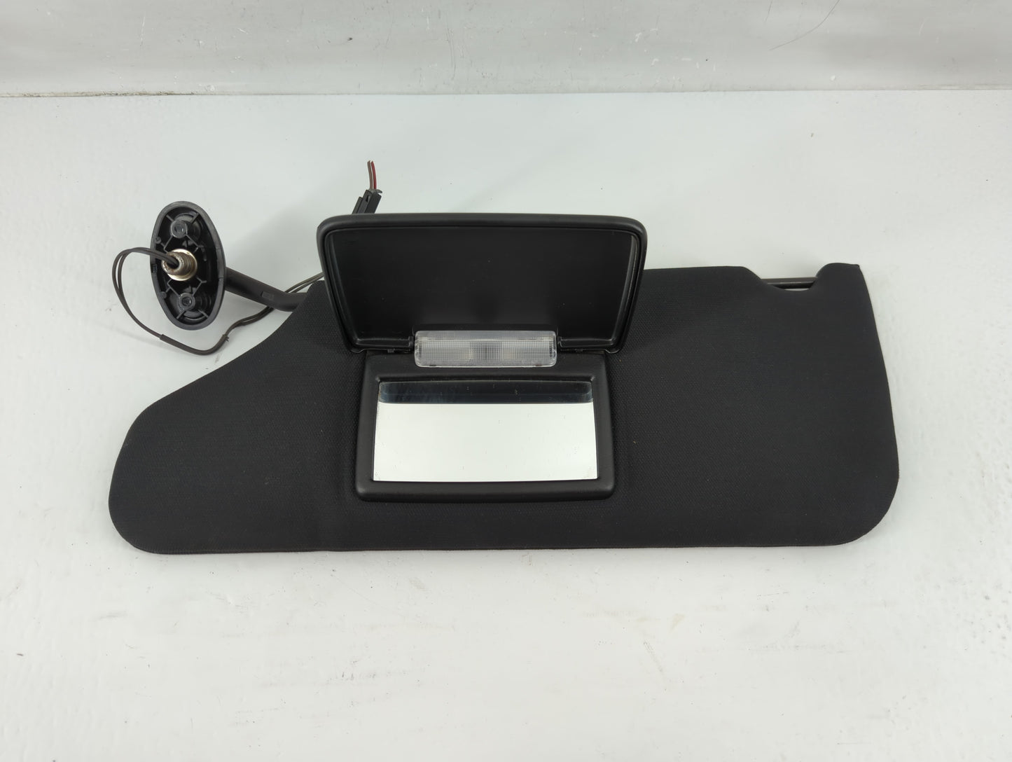 2011-2014 Dodge Avenger Sun Visor Shade Replacement Passenger Right Mirror Fits Fits 2011 2012 2013 2014 OEM Used Auto Parts