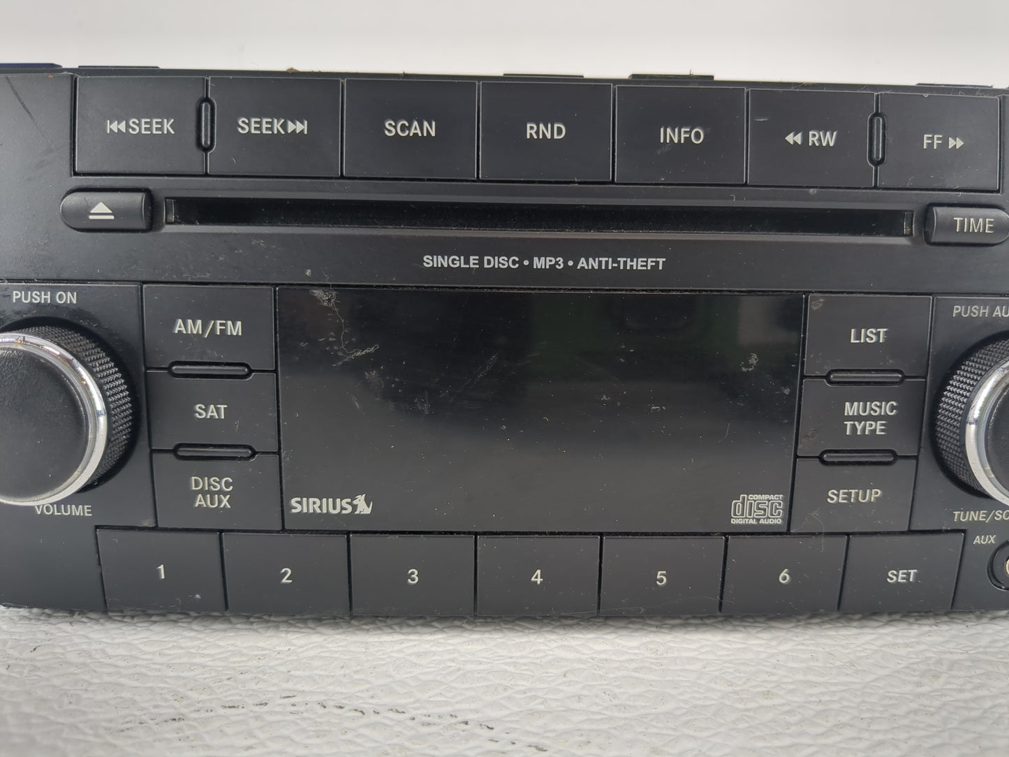 2013-2014 Dodge Avenger Radio AM FM Cd Player Receiver Replacement P/N:P05091163AC Fits Fits 2013 2014 OEM Used Auto Parts -