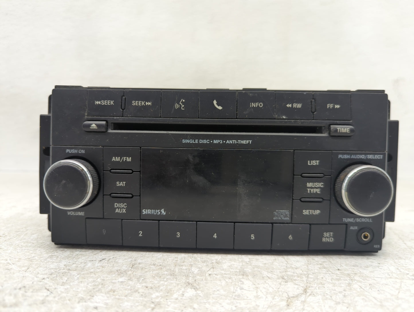 2013-2014 Dodge Avenger Radio AM FM Cd Player Receiver Replacement P/N:P05091197AC Fits Fits 2013 2014 OEM Used Auto Parts -
