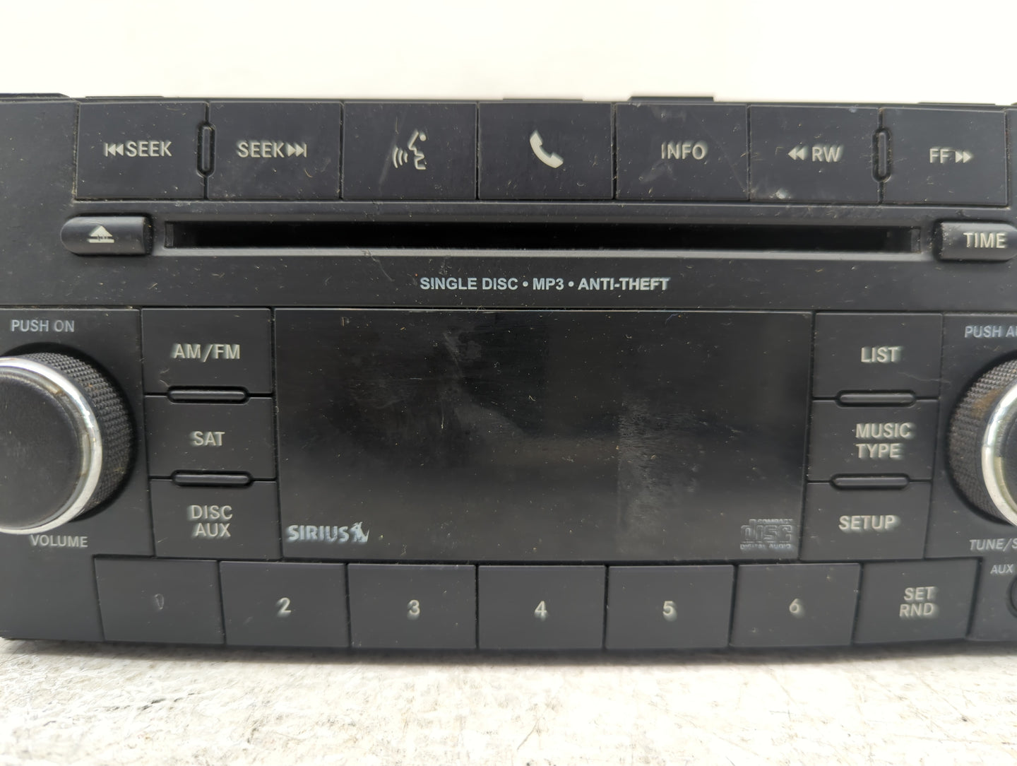2013-2014 Dodge Avenger Radio AM FM Cd Player Receiver Replacement P/N:P05091197AC Fits Fits 2013 2014 OEM Used Auto Parts -