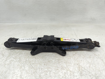 2014 Dodge Avenger Spare Scissor Car Jack - Oemusedautoparts1.com