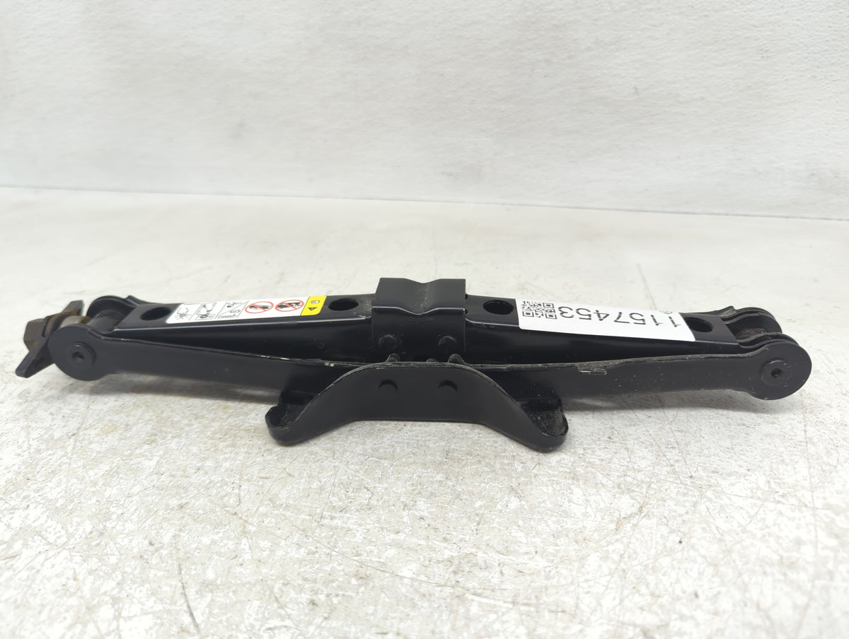 2014 Dodge Avenger Spare Scissor Car Jack 1157453 - Oemusedautoparts1.com