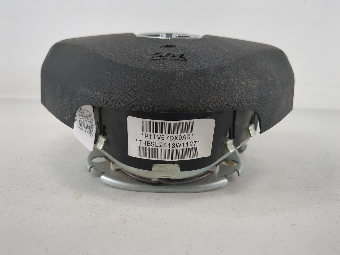 2011-2014 Dodge Avenger Air Bag Driver Left Steering Wheel Mounted P/N:P1TV57DX9AD Fits Fits 2011 2012 2013 2014 OEM Used Au