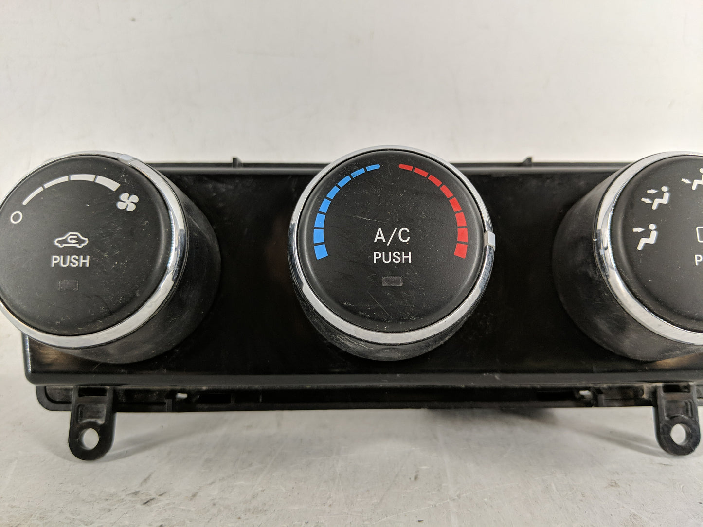 2010-2014 Dodge Avenger Climate Control Module Temperature AC/Heater Replacement P/N:1TT70DX9AC Fits Fits 2010 2011 2012 201