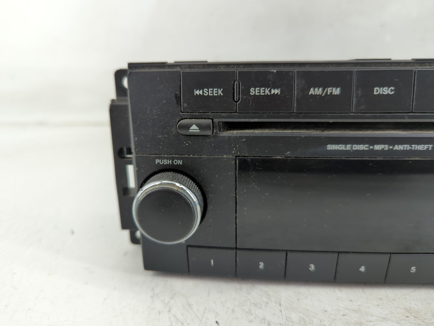 2013-2014 Dodge Avenger Radio AM FM Cd Player Receiver Replacement P/N:P05091195AC Fits Fits 2013 2014 OEM Used Auto Parts -