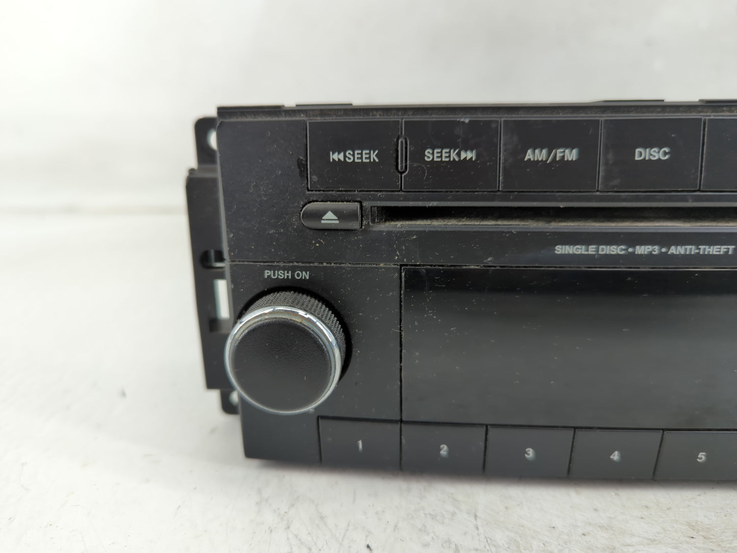 2013-2014 Dodge Avenger Radio AM FM Cd Player Receiver Replacement P/N:P05091195AC Fits Fits 2013 2014 OEM Used Auto Parts -