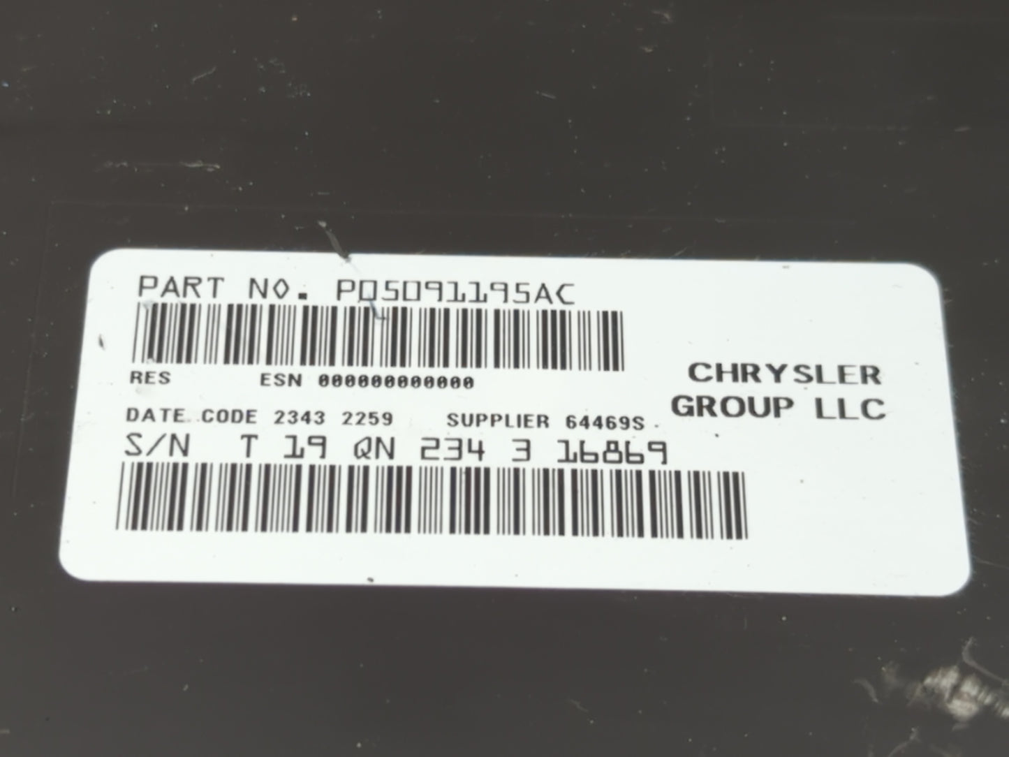 2013-2014 Dodge Avenger Radio AM FM Cd Player Receiver Replacement P/N:P05091195AC Fits Fits 2013 2014 OEM Used Auto Parts -