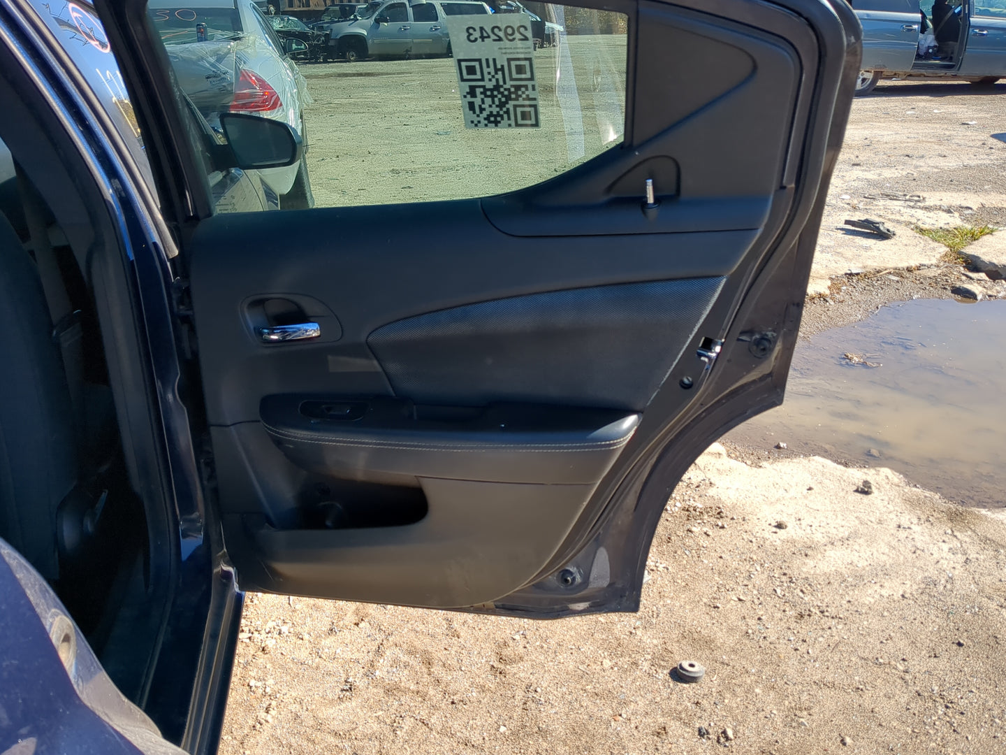 2008-2014 Dodge Avenger Passenger Rear Door Oem - Oemusedautoparts1.com