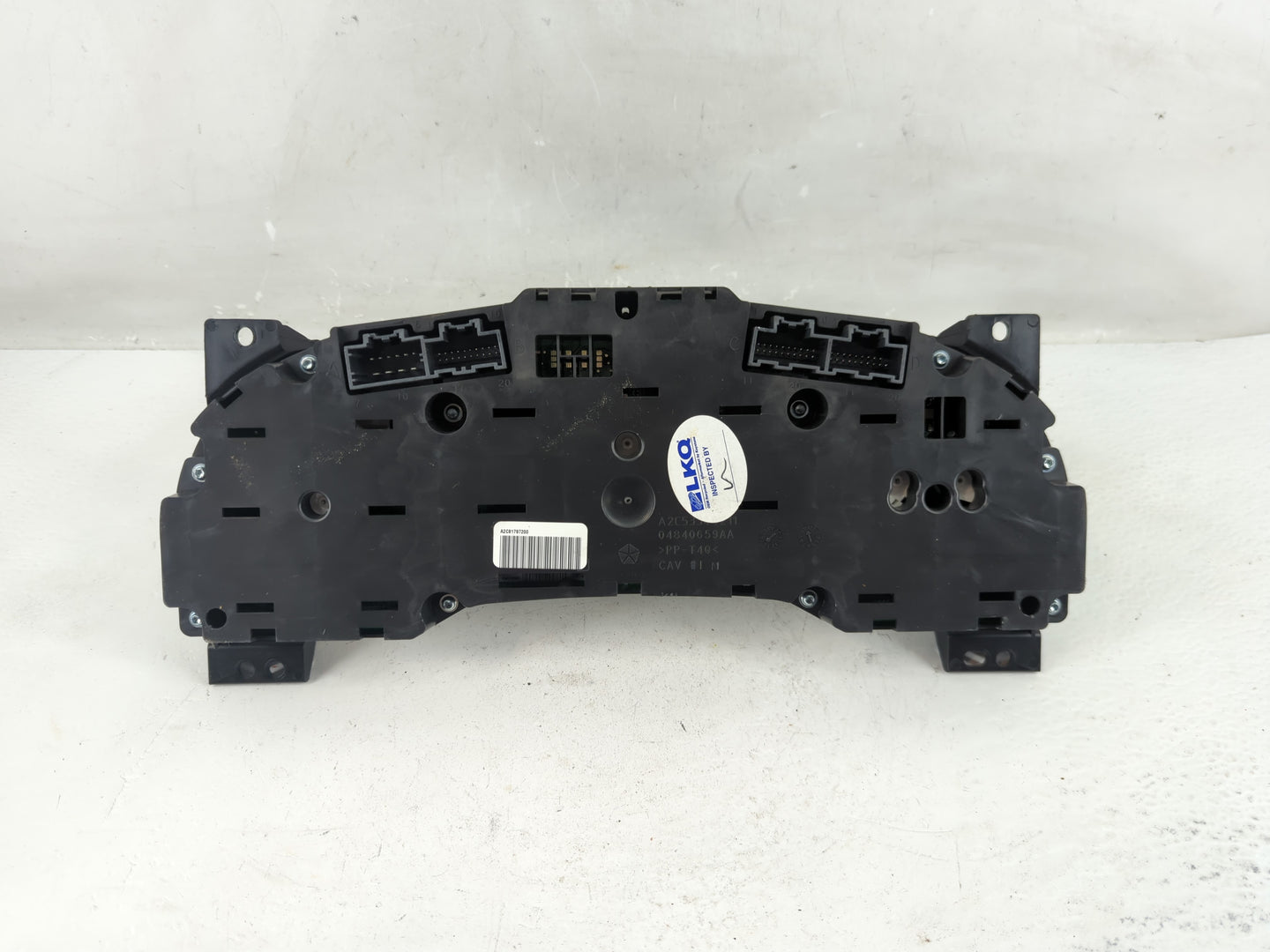 2011-2014 Dodge Avenger Instrument Cluster Speedometer Gauges P/N:T5KQI330345906 P56046513AH Fits Fits 2011 2012 2013 2014 O