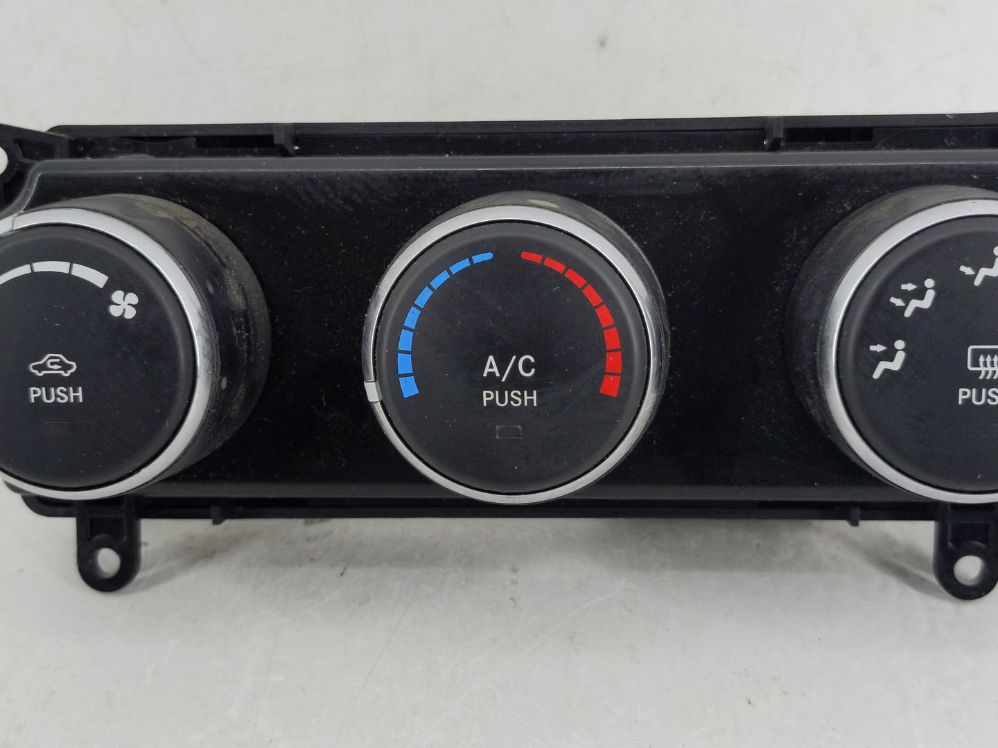2010-2014 Dodge Avenger Climate Control Module Temperature AC/Heater Replacement Fits Fits 2010 2011 2012 2013 2014 OEM Used