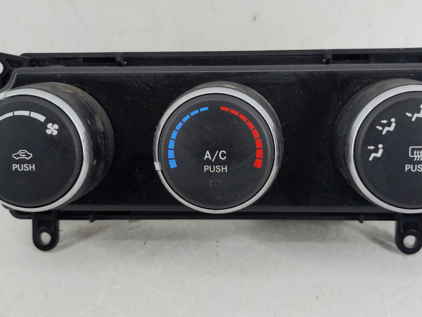 2010-2014 Dodge Avenger Climate Control Module Temperature AC/Heater Replacement Fits Fits 2010 2011 2012 2013 2014 OEM Used