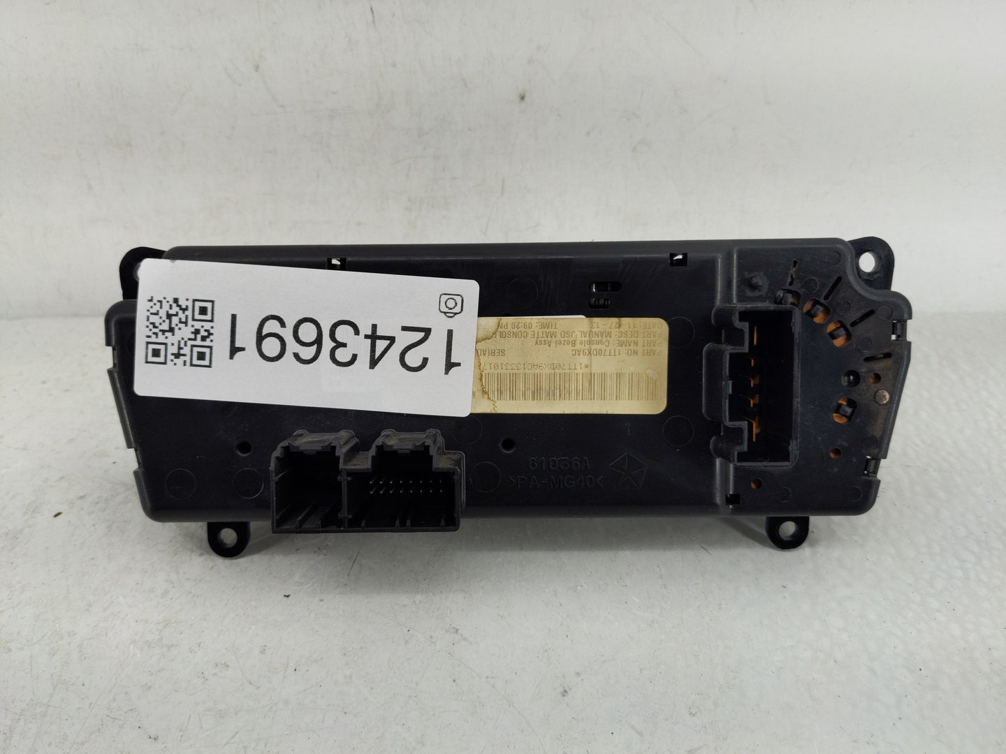 2010-2014 Dodge Avenger Climate Control Module Temperature AC/Heater Replacement Fits Fits 2010 2011 2012 2013 2014 OEM Used