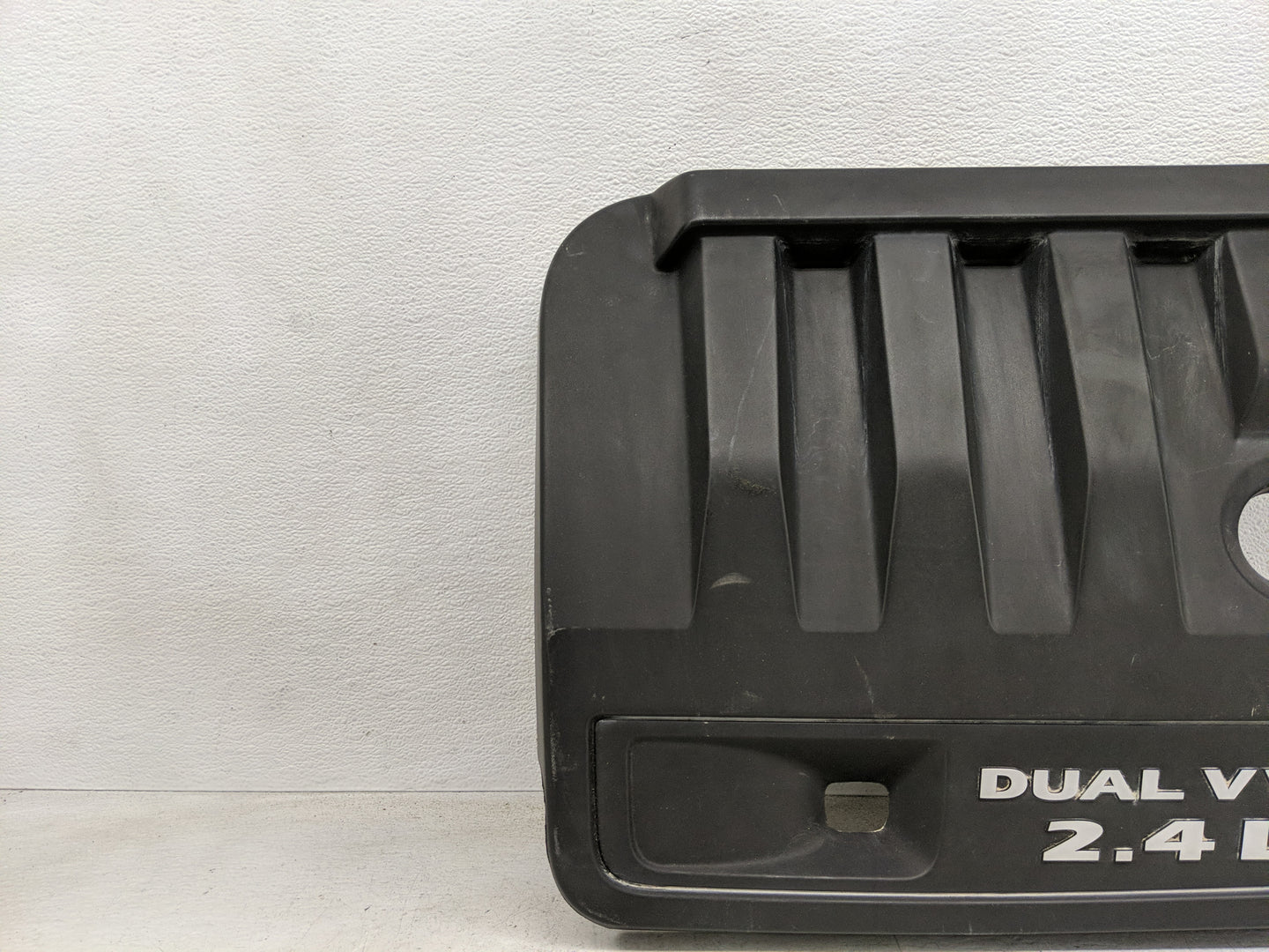 2014 Dodge Avenger Engine Cover - Oemusedautoparts1.com