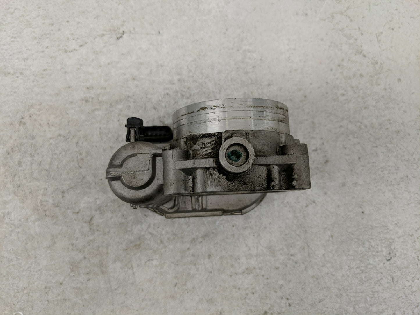 2014 Dodge Avenger Throttle Body P/N:0280 750 570 05184349AC Fits OEM Used Auto Parts - Oemusedautoparts1.com