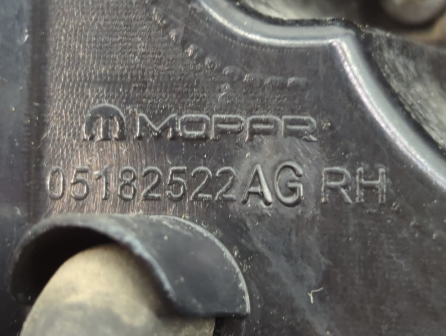 2011-2014 Dodge Avenger Tail Light Assembly Passenger Right OEM P/N:05182522AG Fits Fits 2011 2012 2013 2014 OEM Used Auto P