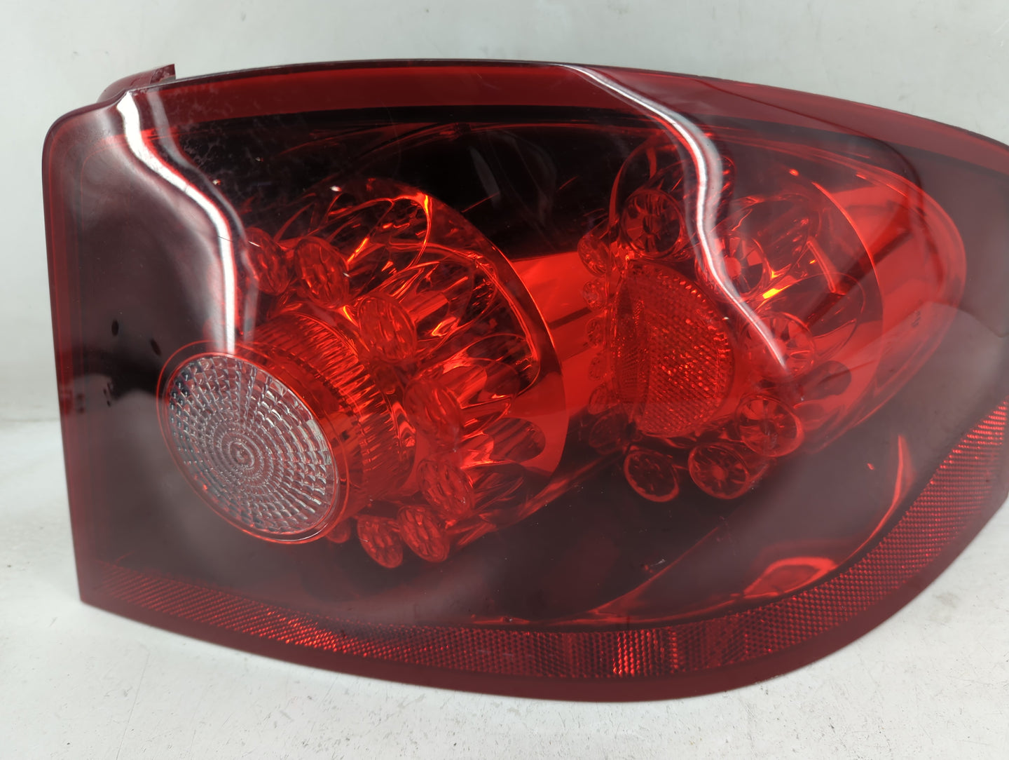 2011-2014 Dodge Avenger Tail Light Assembly Passenger Right OEM P/N:05182522AB 05182522AG Fits Fits 2011 2012 2013 2014 OEM 