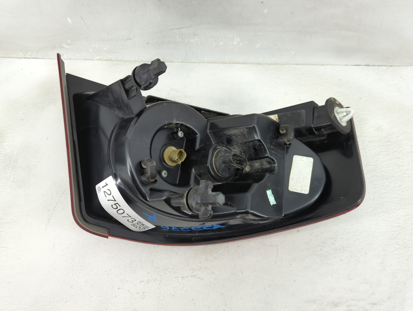 2011-2014 Dodge Avenger Tail Light Assembly Passenger Right OEM P/N:05182522AB 05182522AG Fits Fits 2011 2012 2013 2014 OEM 