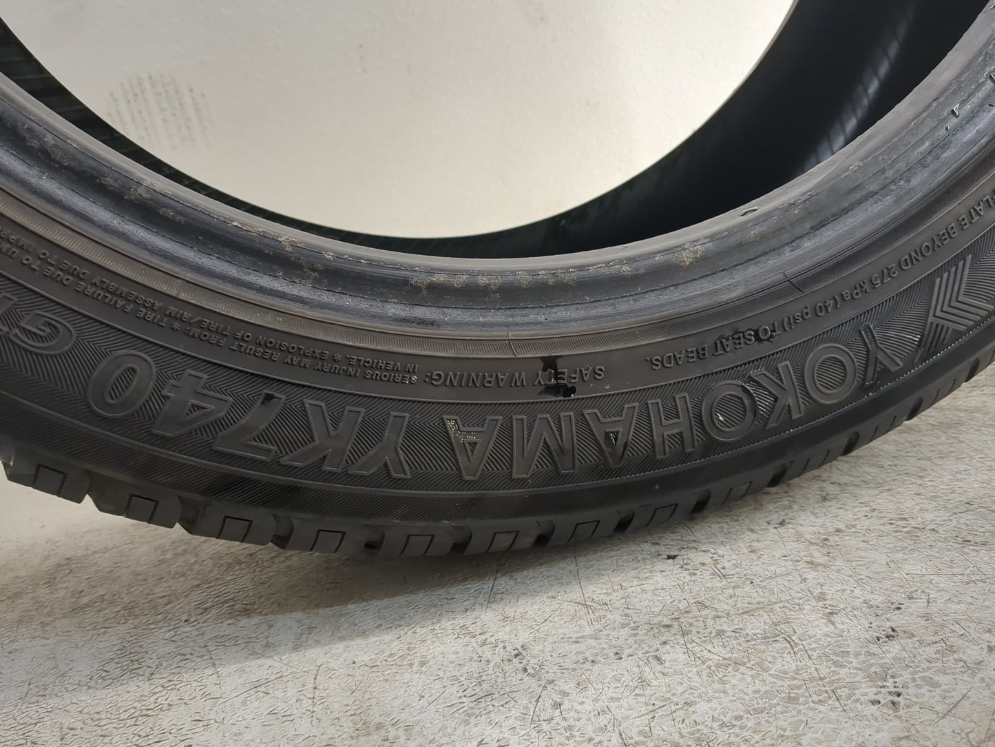 Used Tire 225/50R18 YOKOHMA YK740 GTX 95H - Tread Depth 8/32 - Oemusedautoparts1.com