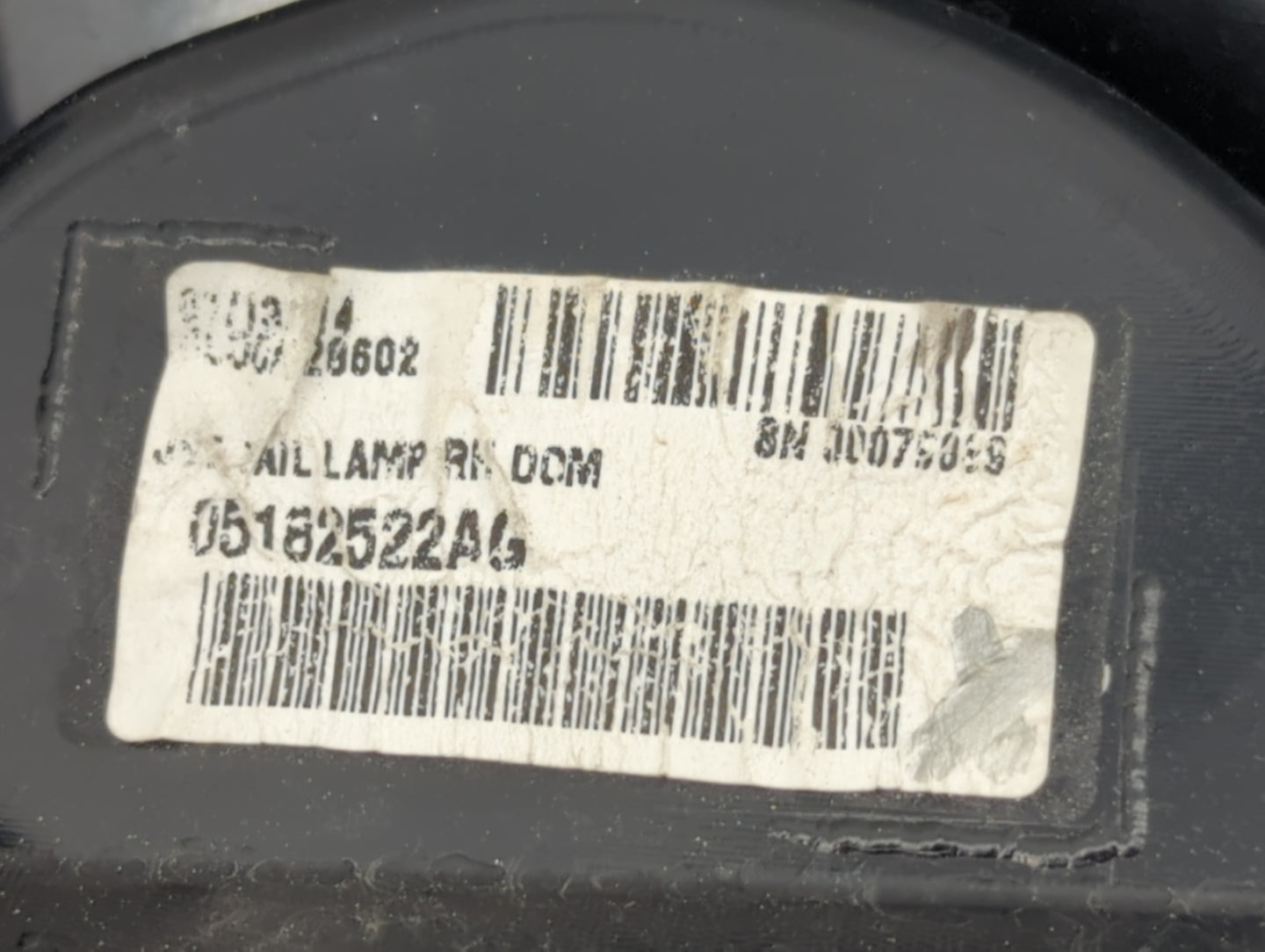 2011-2014 Dodge Avenger Tail Light Assembly Passenger Right OEM P/N:05182522AG Fits Fits 2011 2012 2013 2014 OEM Used Auto P