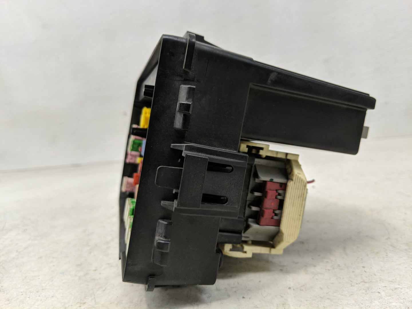 2011-2014 Dodge Avenger Fusebox Fuse Box Relay Module Tipm 1305424 - Oemusedautoparts1.com