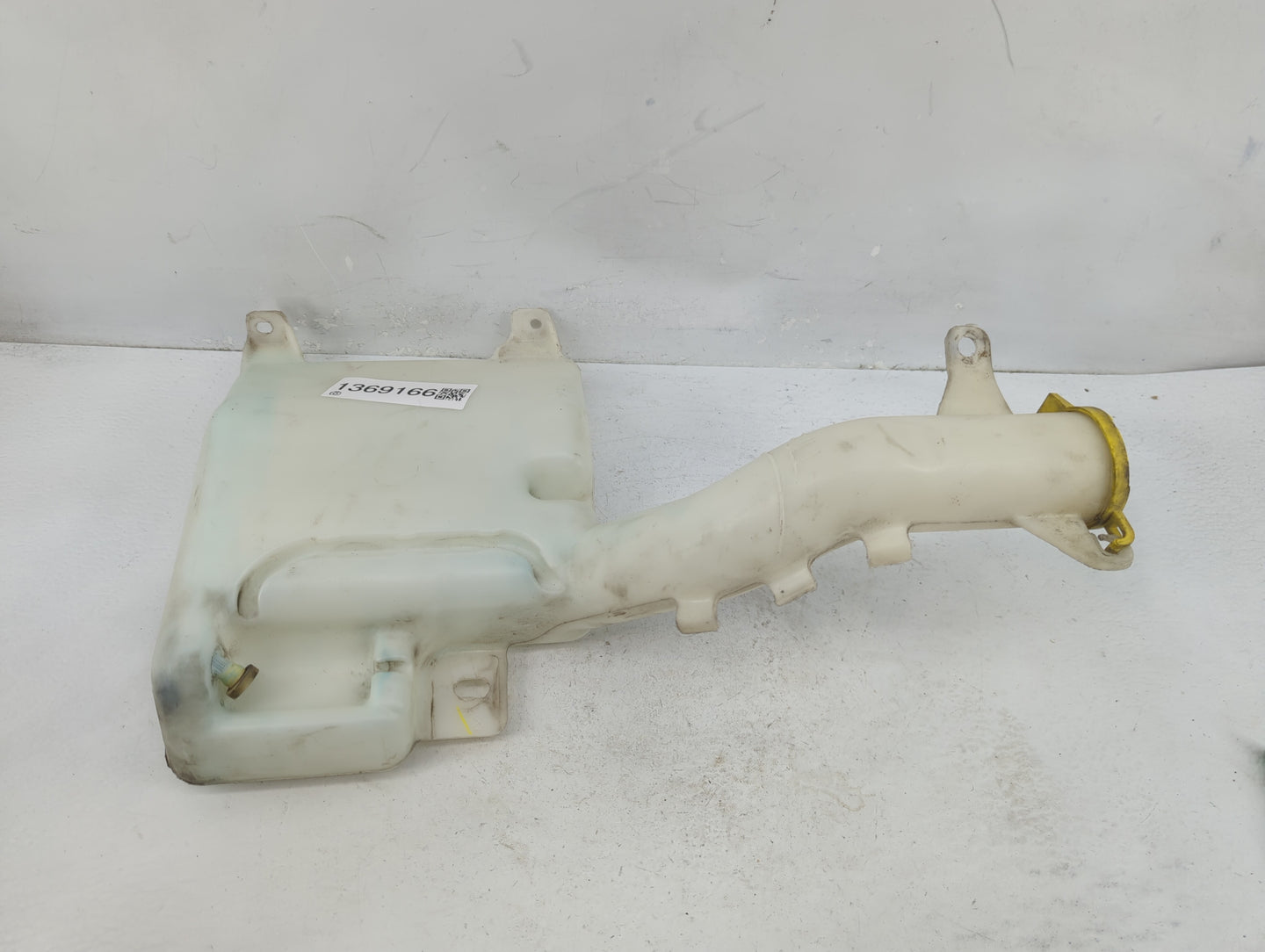 2011-2014 Dodge Avenger Windshield Washer Fluid Reservoir Bottle Oem - Oemusedautoparts1.com
