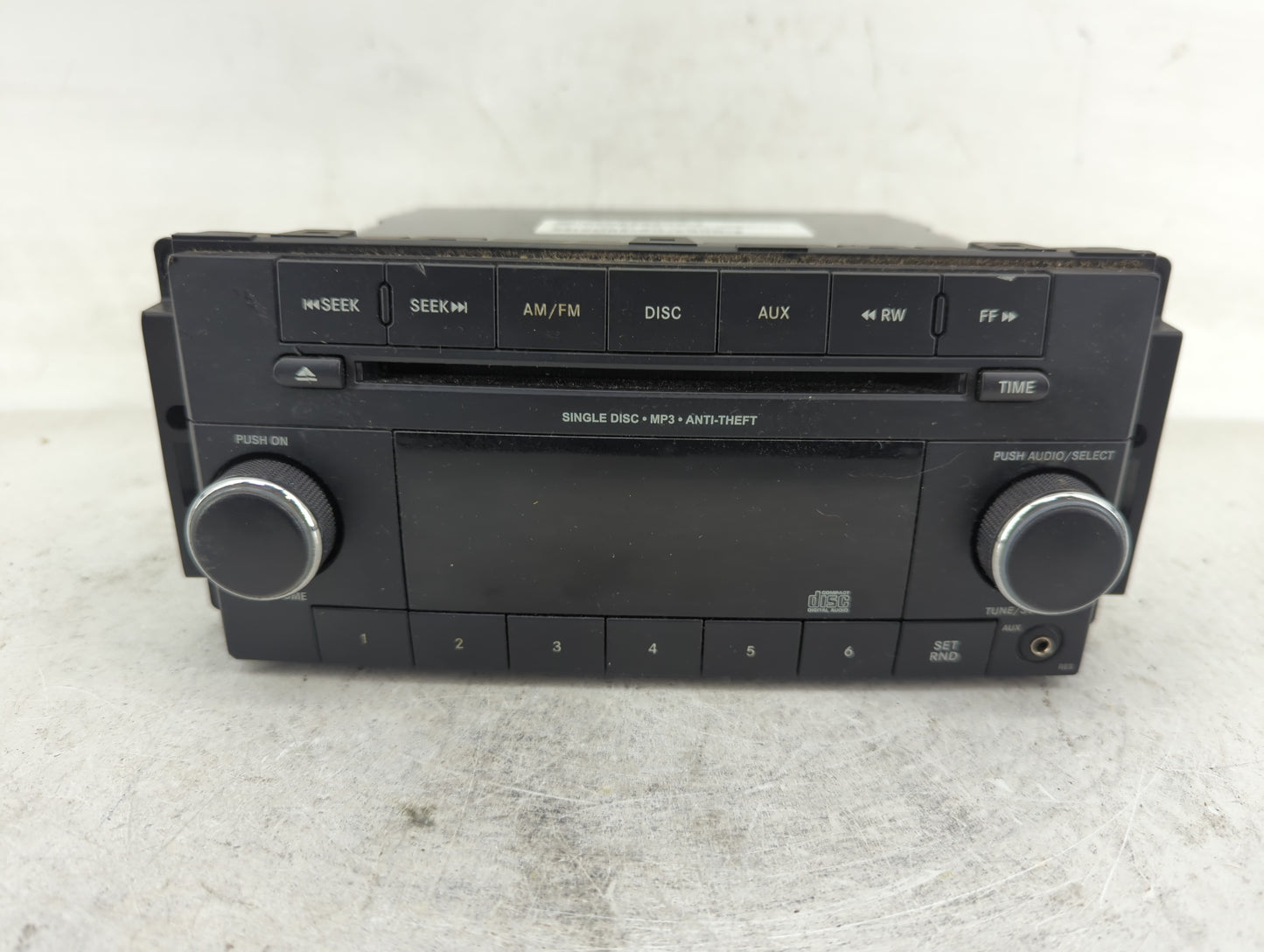 2013-2014 Dodge Avenger Radio AM FM Cd Player Receiver Replacement P/N:05091195AC Fits Fits 2013 2014 OEM Used Auto Parts - 