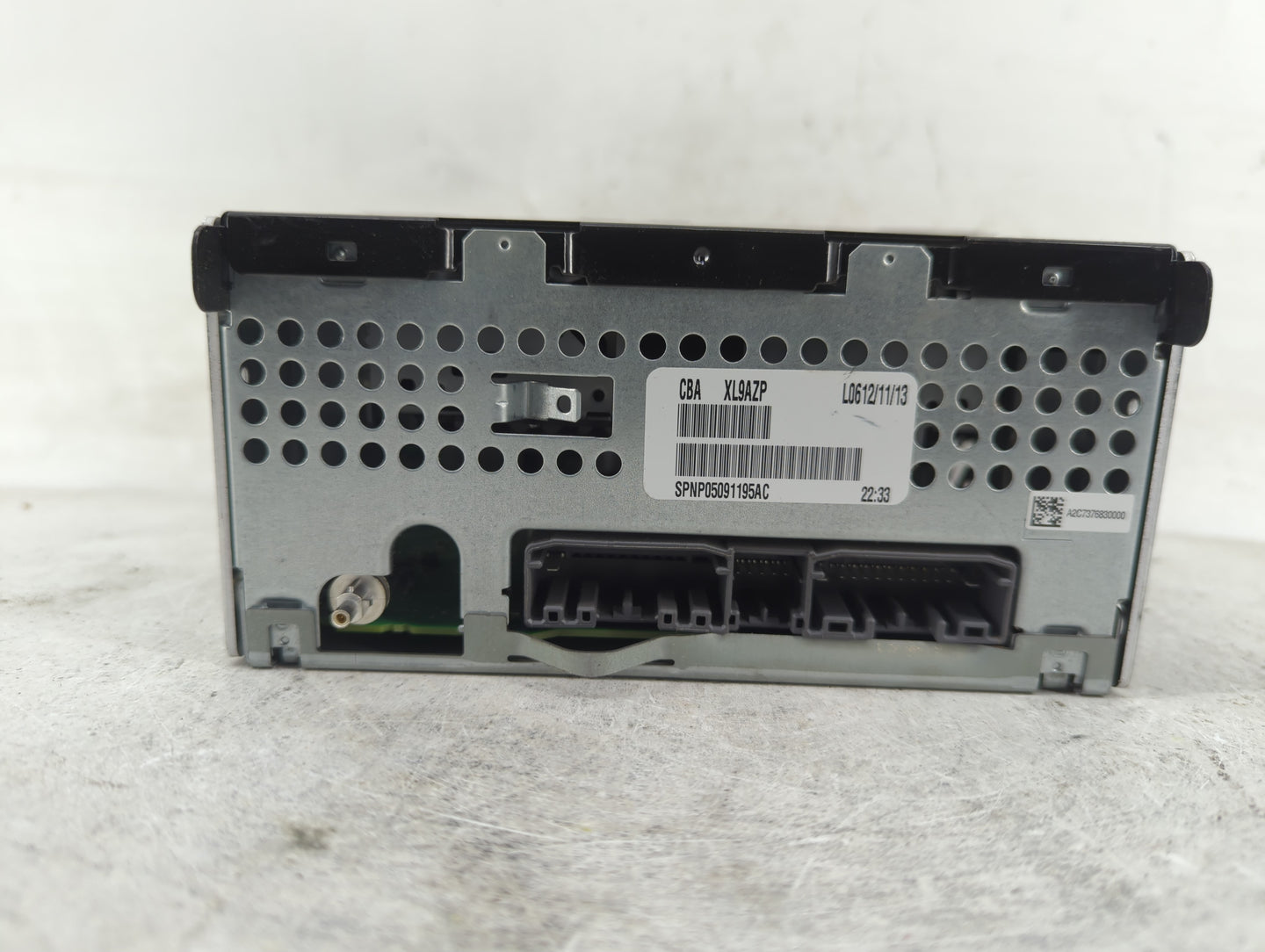 2013-2014 Dodge Avenger Radio AM FM Cd Player Receiver Replacement P/N:05091195AC Fits Fits 2013 2014 OEM Used Auto Parts - 