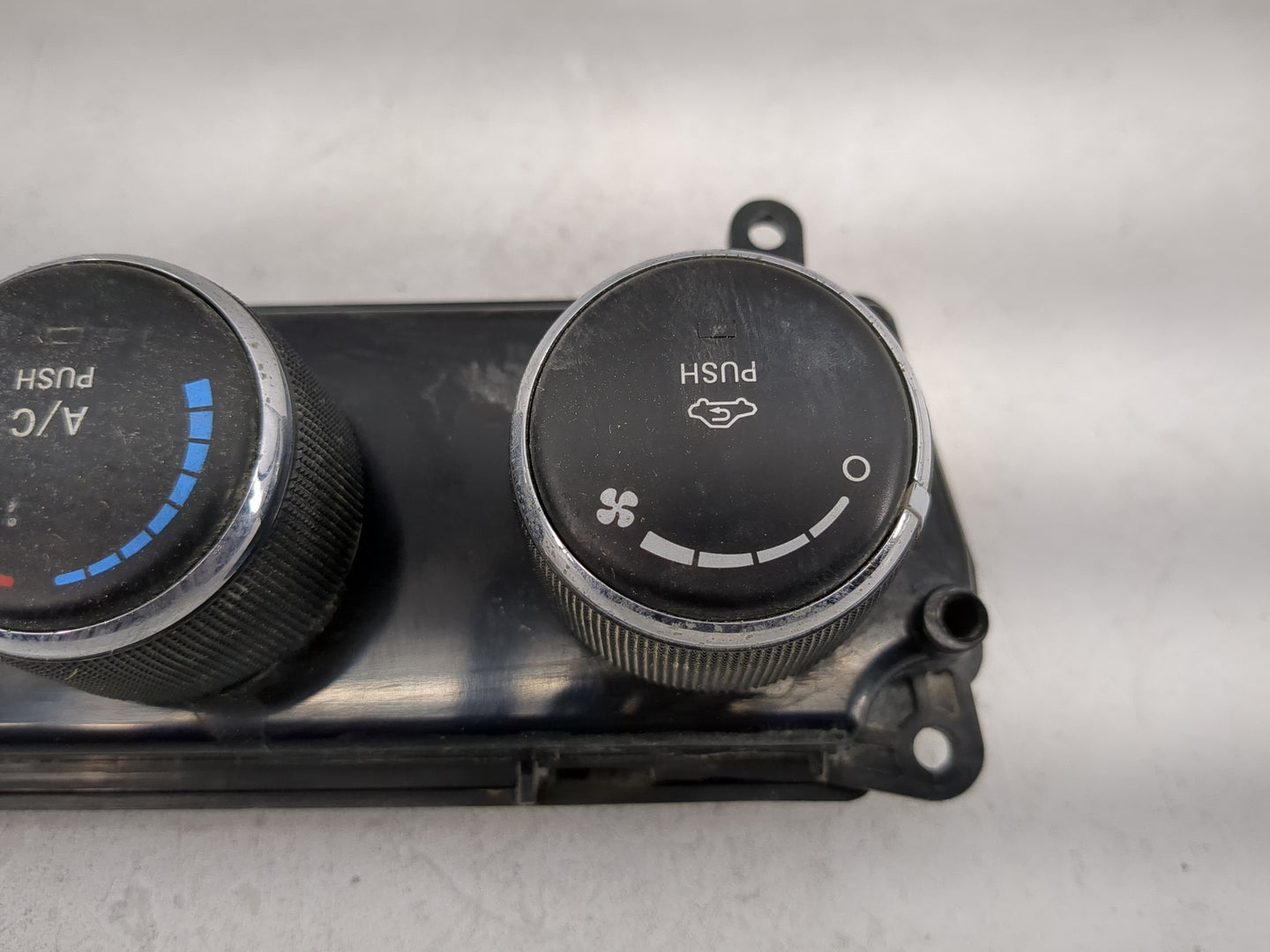 2010-2014 Dodge Avenger Climate Control Module Temperature AC/Heater Replacement P/N:P55111949AC Fits OEM Used Auto Parts - 