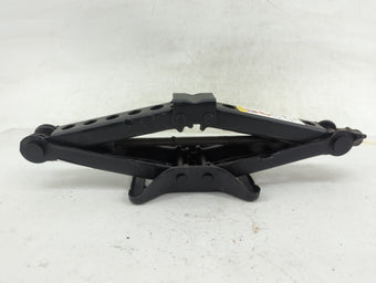 compare product 2014 Dodge Avenger Spare Scissor Car Jack