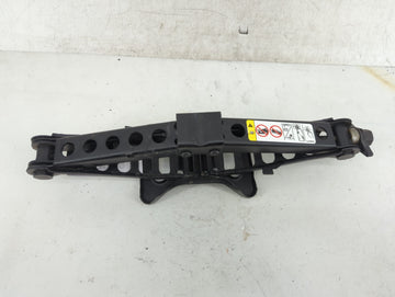 2014 Dodge Avenger Spare Scissor Car Jack