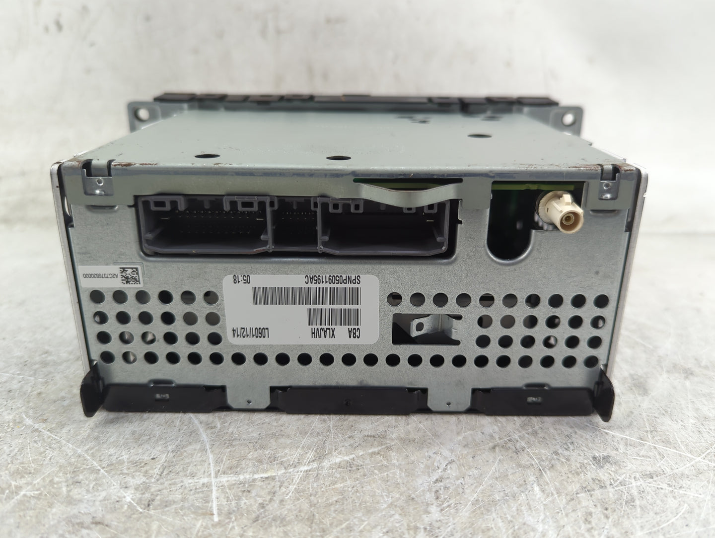 2013-2014 Dodge Avenger Radio AM FM Cd Player Receiver Replacement P/N:P05091195AC SPNP05091195AC Fits Fits 2013 2014 OEM Us