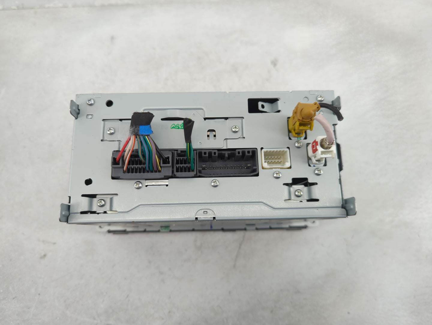 2014 Dodge Avenger Radio AM FM Cd Player Receiver Replacement P/N:P05091336AF Fits Fits 2013 2015 2016 2017 OEM Used Auto Pa