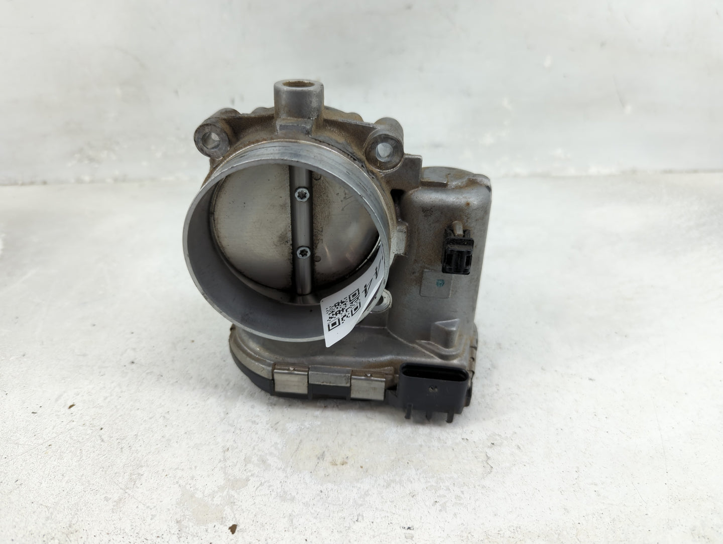 2011-2014 Dodge Avenger Throttle Body P/N:0 280 750 570 05184349AC Fits OEM Used Auto Parts - Oemusedautoparts1.com