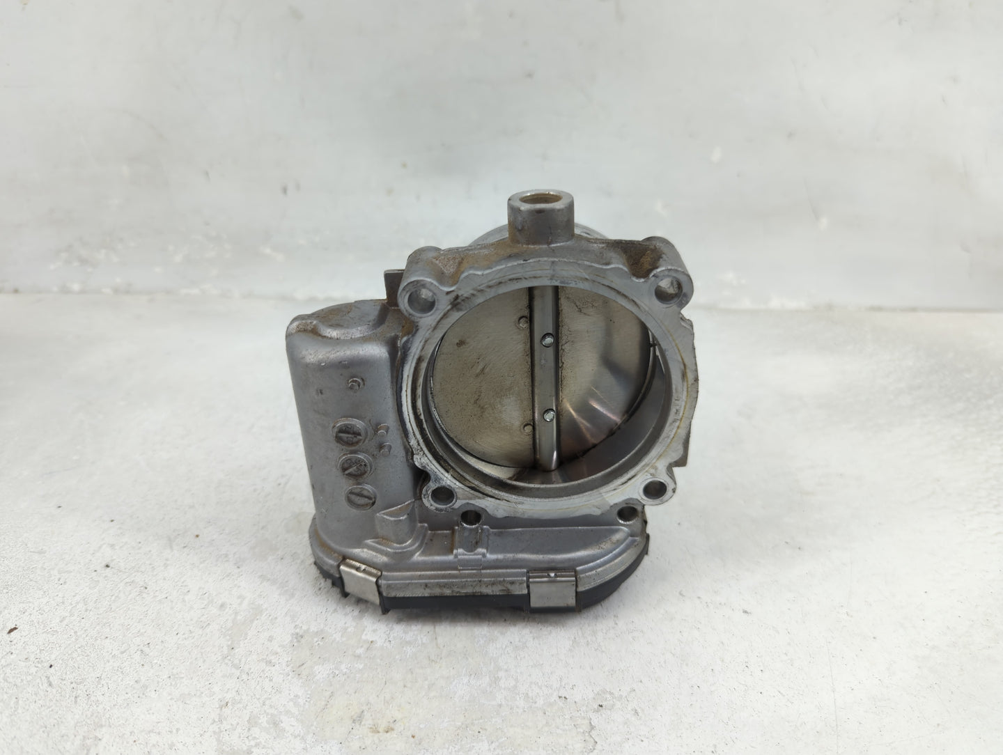 2011-2014 Dodge Avenger Throttle Body P/N:0 280 750 570 05184349AC Fits OEM Used Auto Parts - Oemusedautoparts1.com