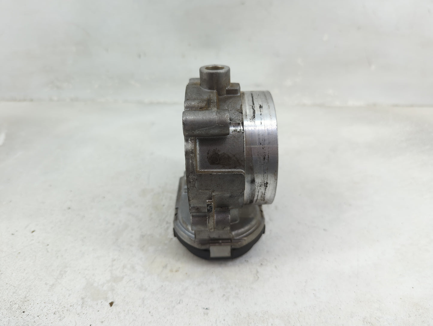 2011-2014 Dodge Avenger Throttle Body P/N:0 280 750 570 05184349AC Fits OEM Used Auto Parts - Oemusedautoparts1.com