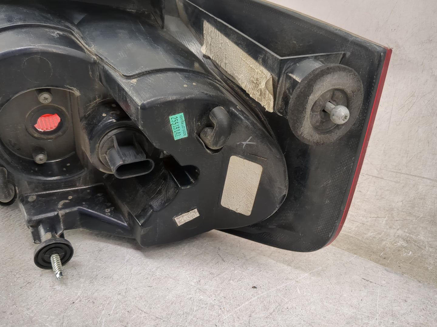 2014 Dodge Avenger Tail Light Assembly Passenger Right OEM P/N:05182522AB Fits OEM Used Auto Parts - Oemusedautoparts1.com