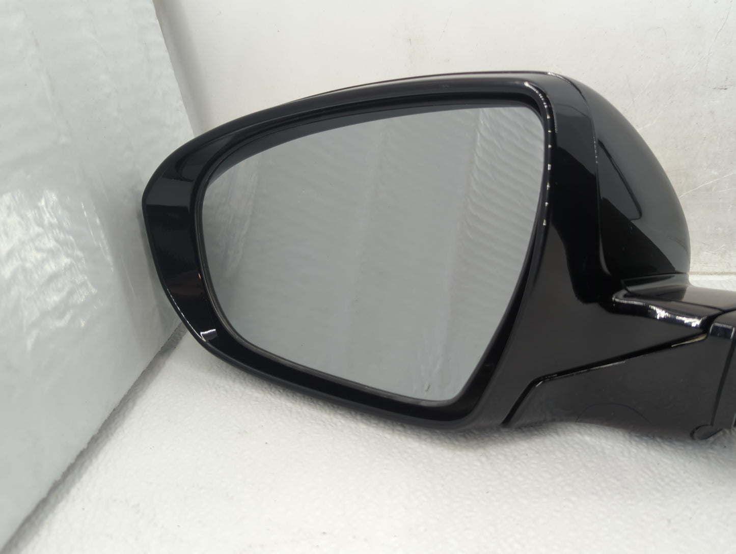 2014 Dodge Avenger Driver Side View Mirror - Left Door Mirror OEM Used - Oemusedautoparts1.com