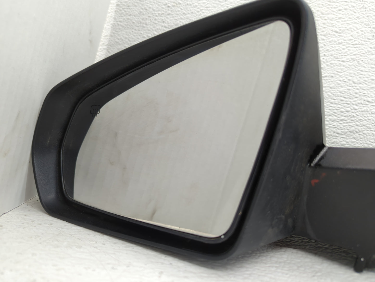 2008-2014 Dodge Avenger Driver Side View Mirror - Left Door Mirror OEM Used - Oemusedautoparts1.com