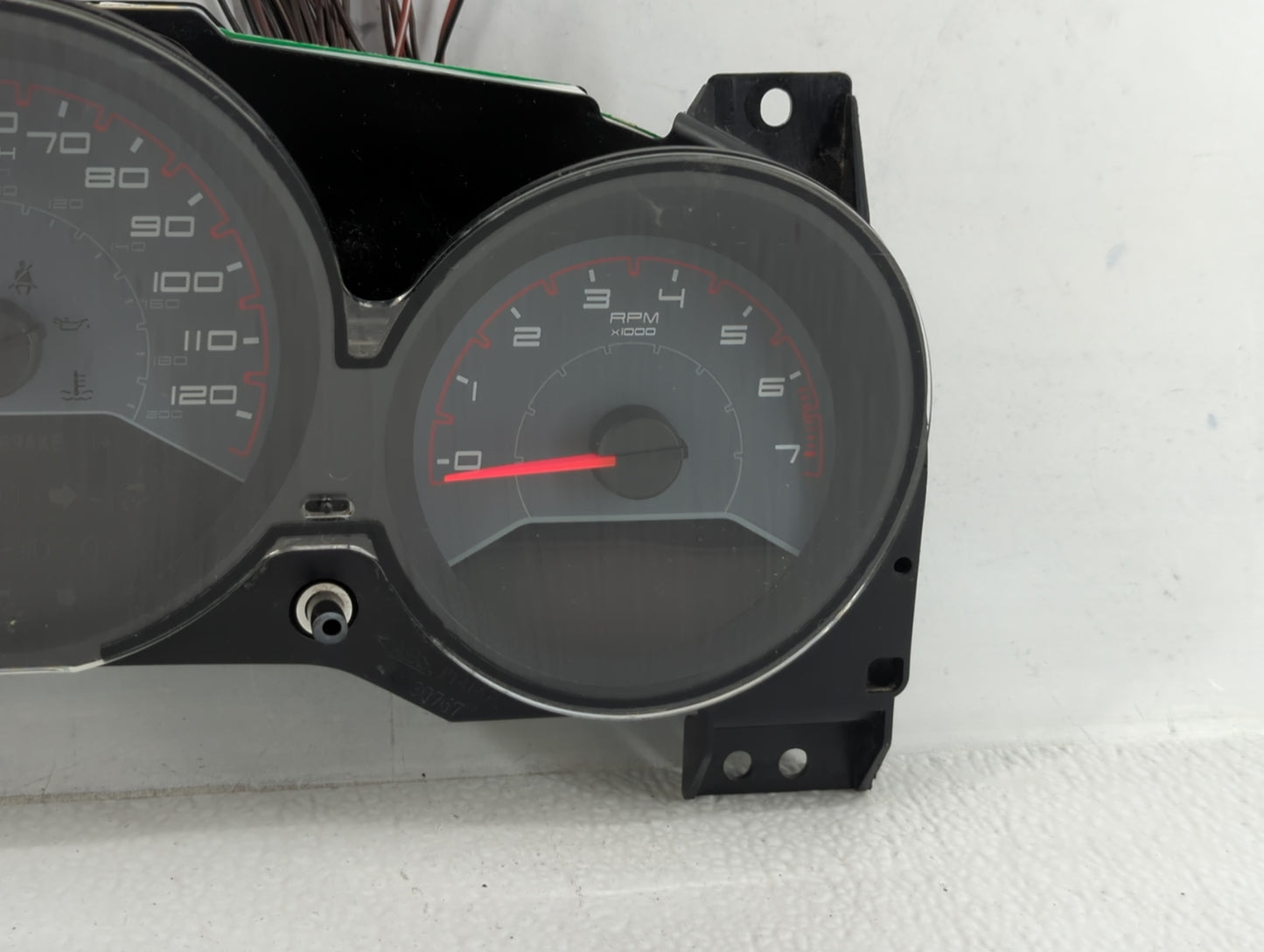 2011-2014 Dodge Avenger Instrument Cluster Speedometer Gauges P/N:P56046511AH Fits Fits 2011 2012 2013 2014 OEM Used Auto Pa