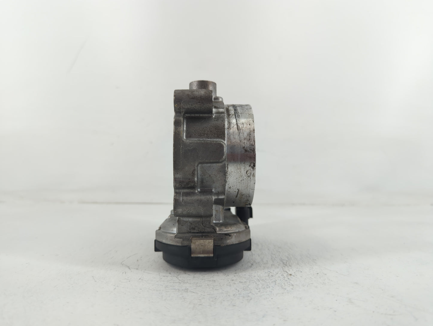 2011-2014 Dodge Avenger Throttle Body P/N:0 280 750 570 05184349AC Fits OEM Used Auto Parts - Oemusedautoparts1.com