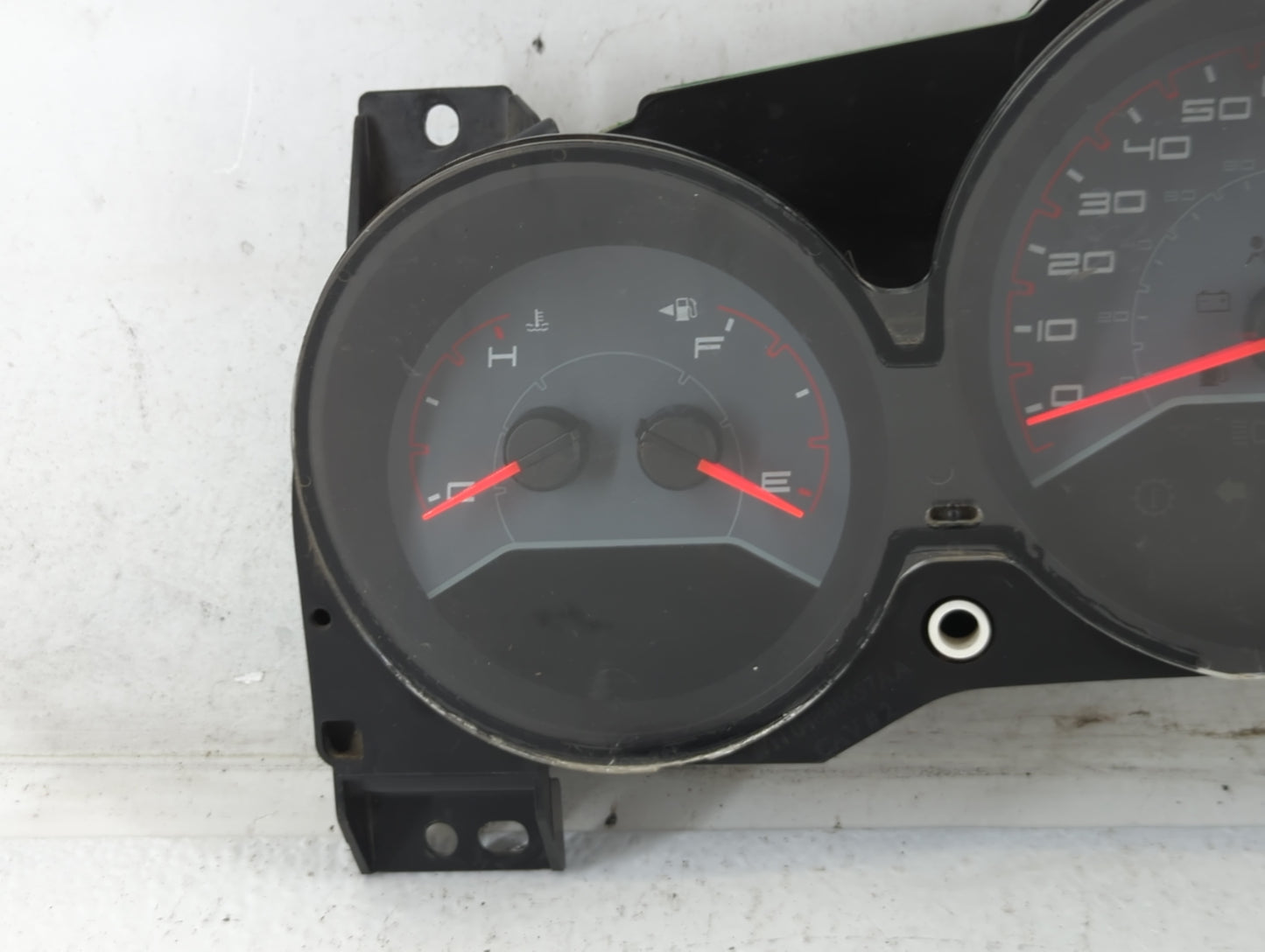 2011-2014 Dodge Avenger Instrument Cluster Speedometer Gauges P/N:P56046511AH Fits Fits 2011 2012 2013 2014 OEM Used Auto Pa