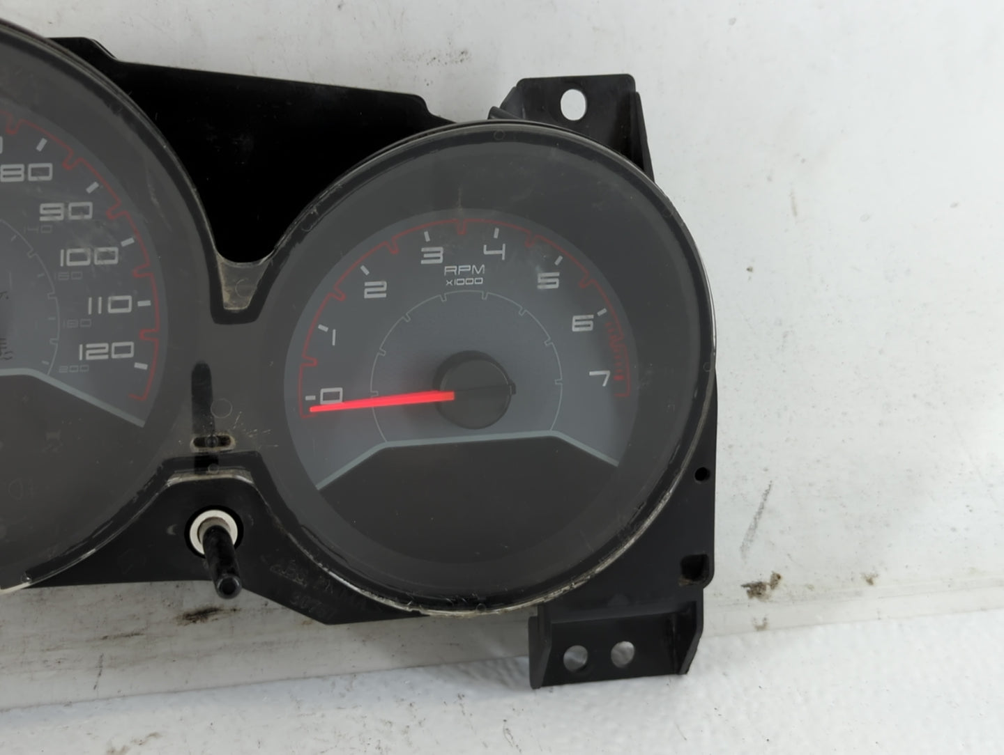 2011-2014 Dodge Avenger Instrument Cluster Speedometer Gauges P/N:P56046511AH Fits Fits 2011 2012 2013 2014 OEM Used Auto Pa
