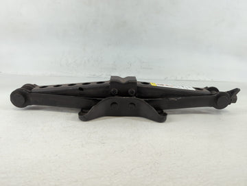 2014 Dodge Avenger Spare Scissor Car Jack - Oemusedautoparts1.com