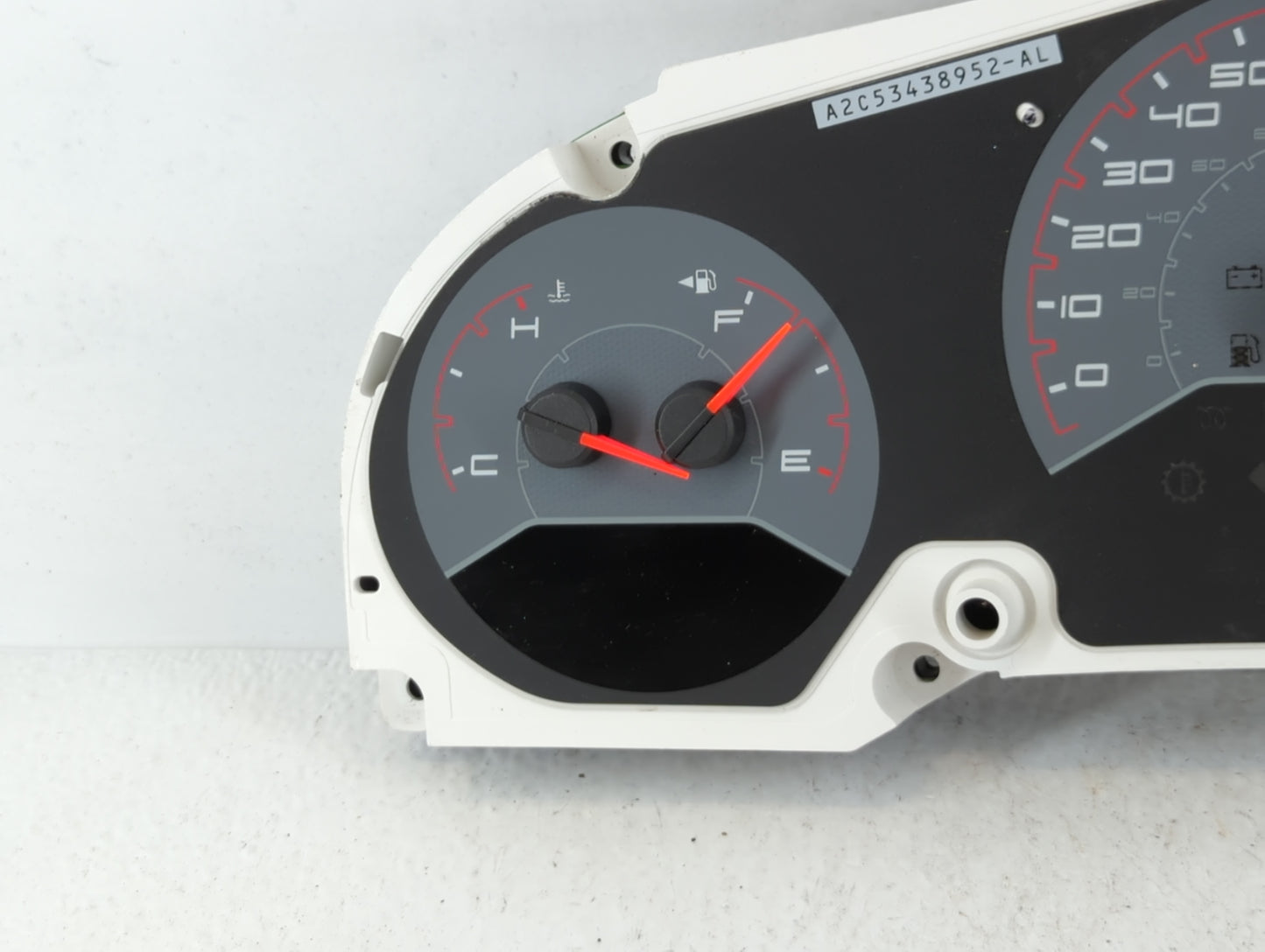 2011-2014 Dodge Avenger Instrument Cluster Speedometer Gauges P/N:P56046511AH Fits Fits 2011 2012 2013 2014 OEM Used Auto Pa